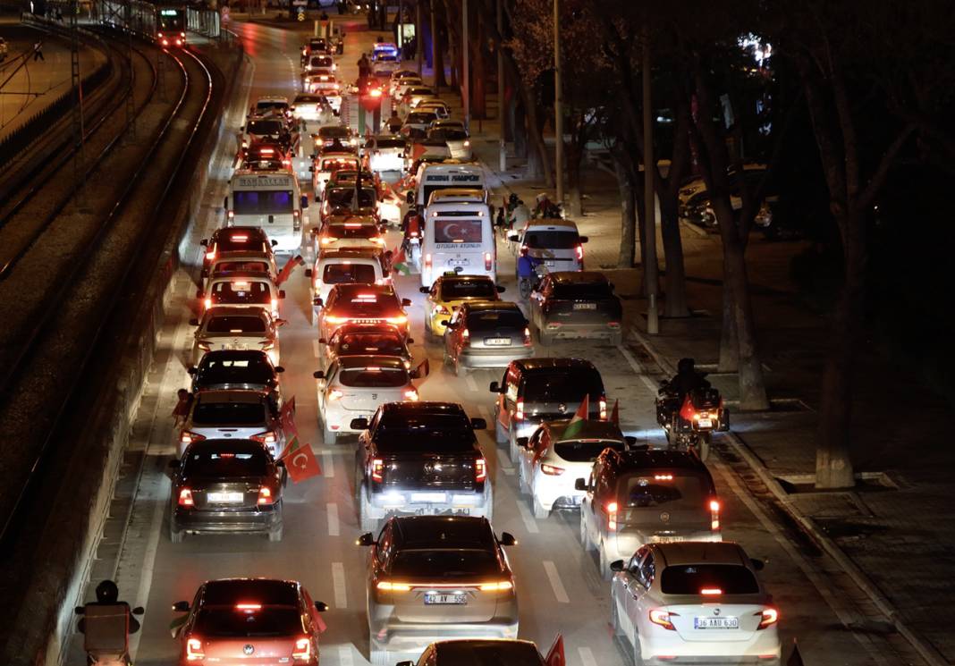 Konya'da sokaklarda aynı öfke! Yüzlerce araçlık konvoy bunun için tek yürek oldu 7
